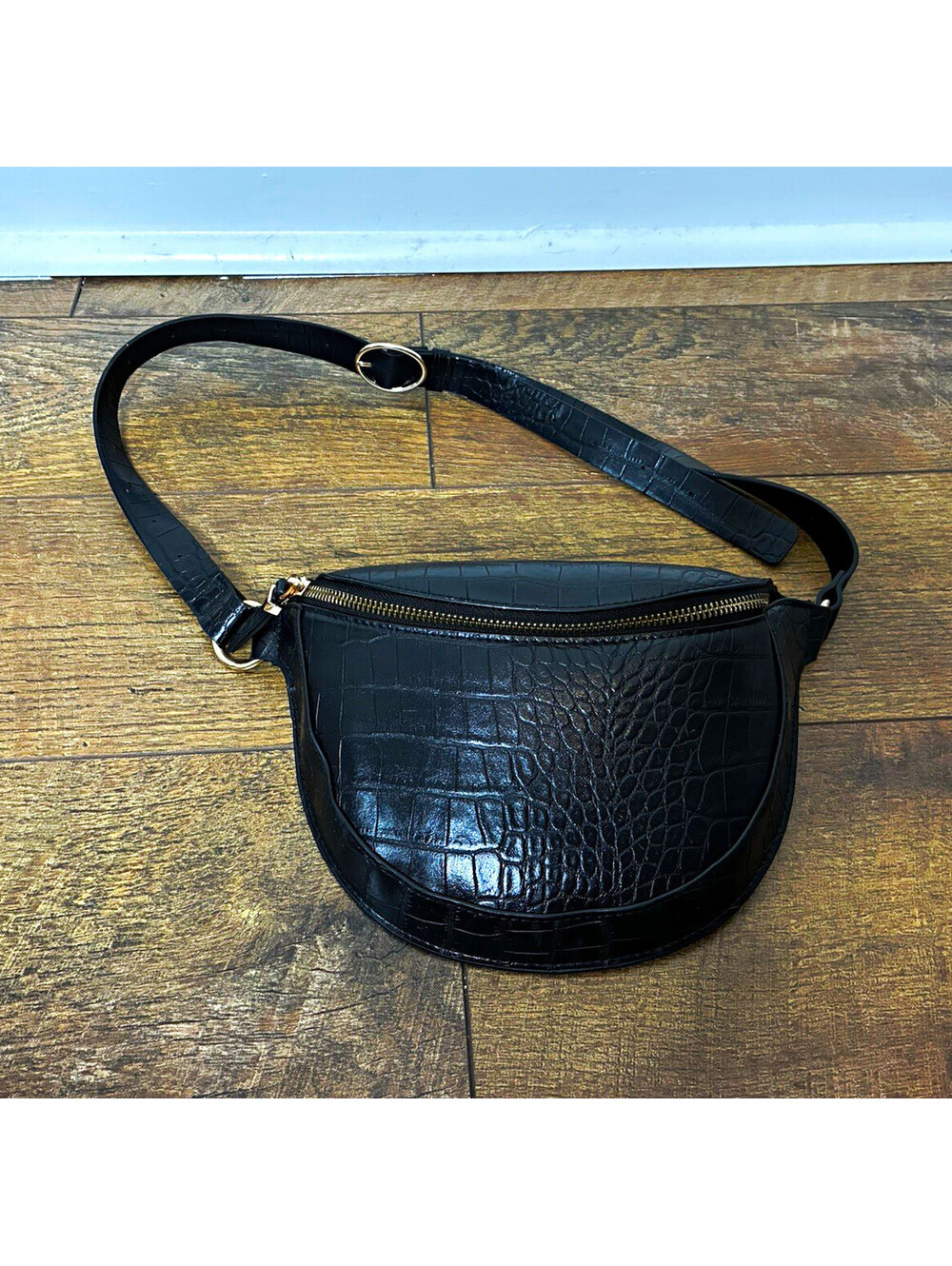 H&M Black Fux Croc Embossed Belt Bag Fanny Pack Crossbody Purse Adjustable